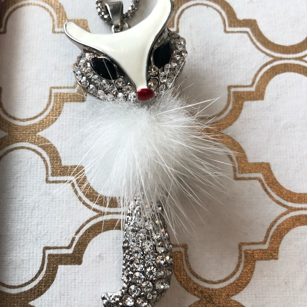 Charming Charlie long chain fox necklace